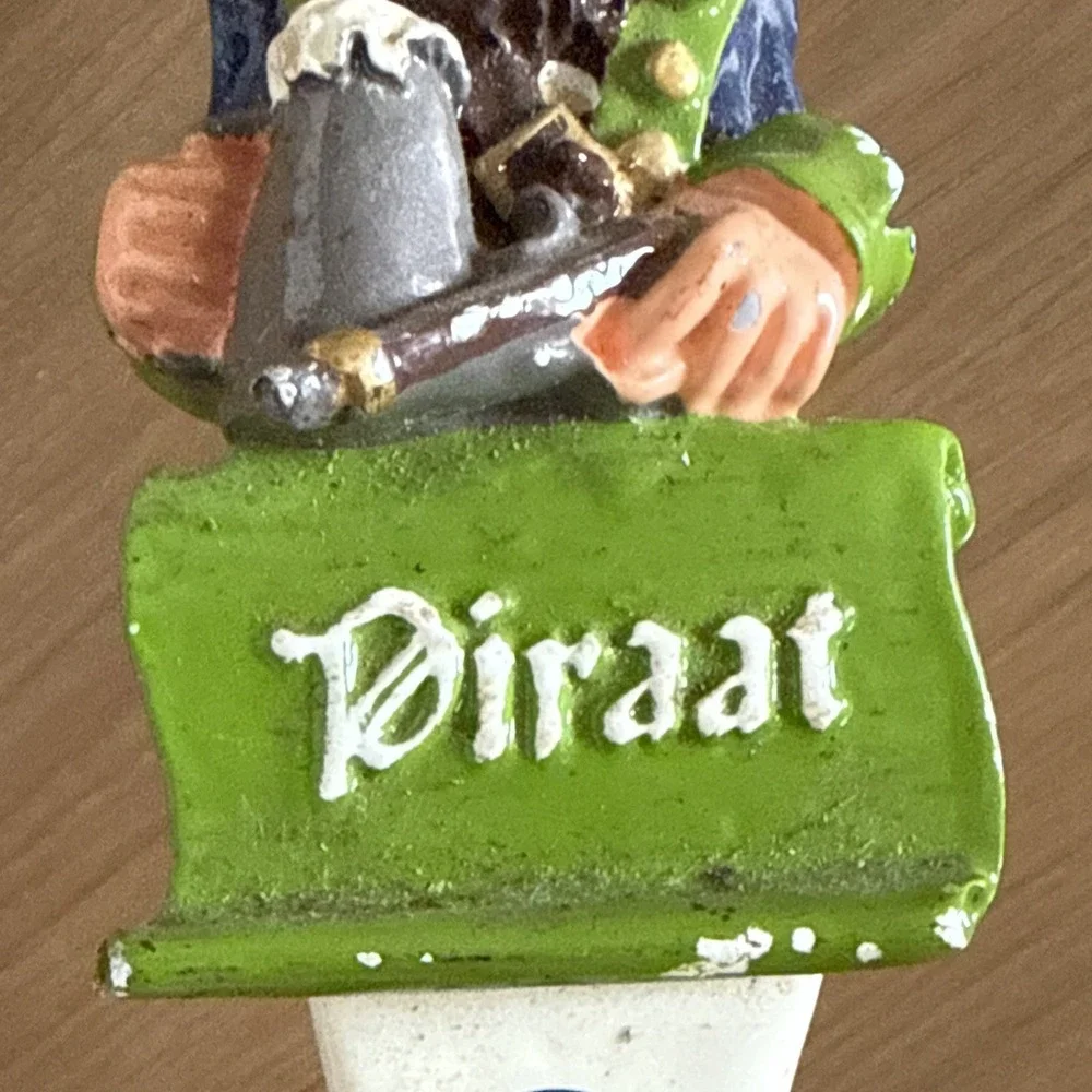 BEER TAP HANDLE PIRAAT TRIPLE HOP BELGIAN‎ ALE  Flaws